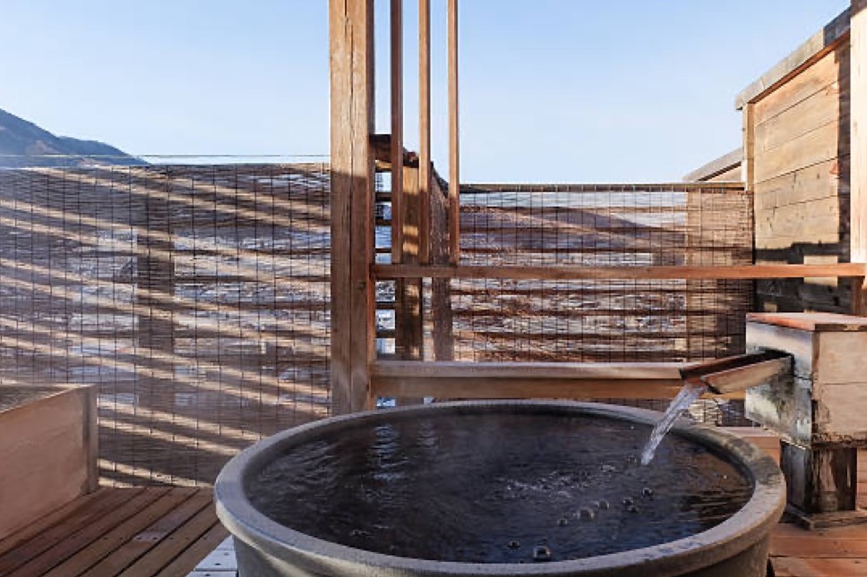 Finding a Cabin with a Hot Tub and Fireplace Near Tamarack, Idaho