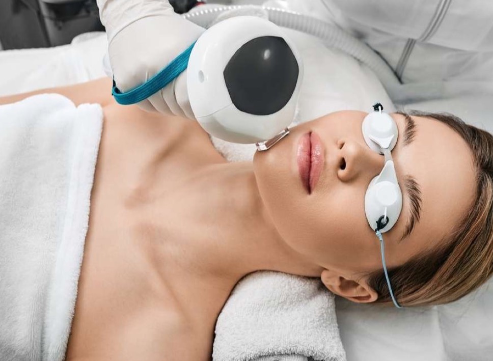 What To Know About Acne Scar Removal Options And How They Work